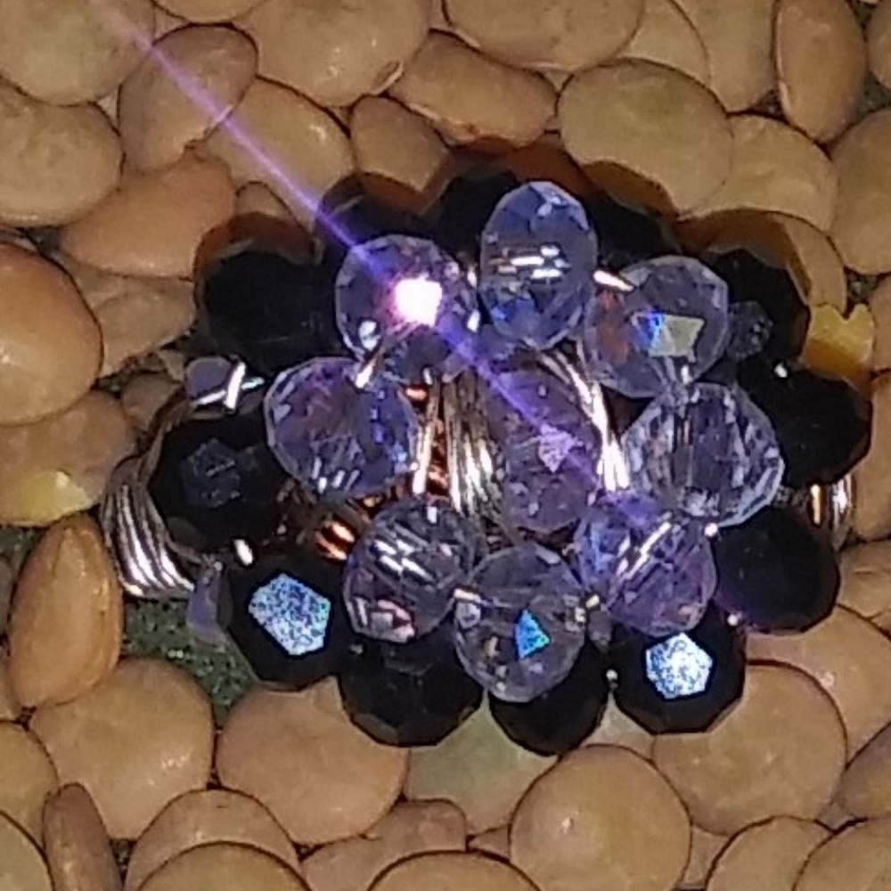 RING - Picture 4 of 4